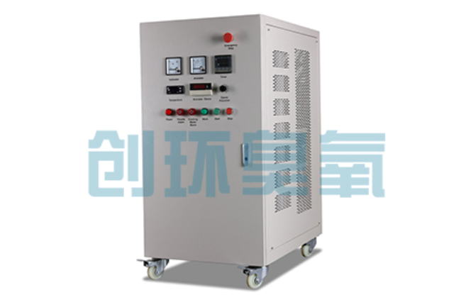 忠县冬季养殖场密闭消毒双赢方案:臭氧发生器在工厂化水产与畜牧场景的安全应用